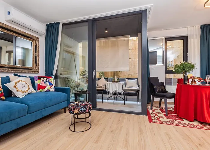 Perfect Downtown Apartment A217